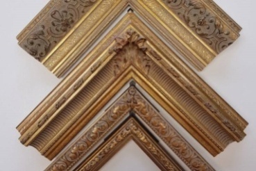 Handgemaakte ornamentlijsten